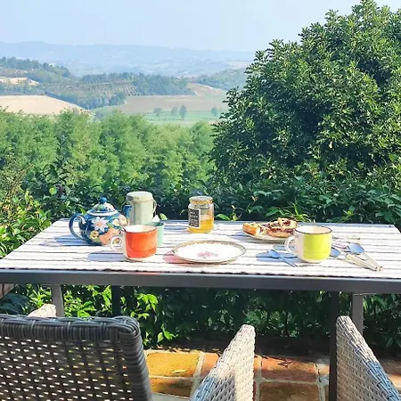 La Terra Buona Bed and breakfast 3*